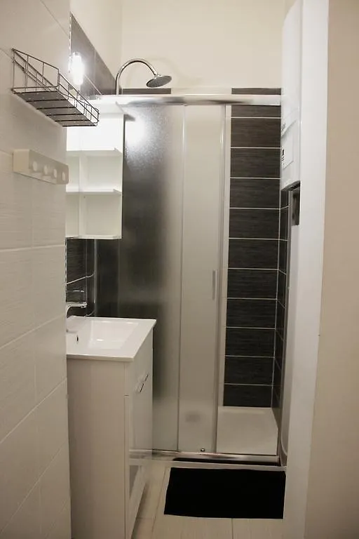 Crown Apartment Prague