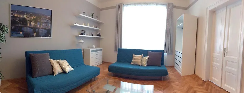 Crown Apartment Prague